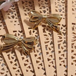 Vintage Gold Bow Earrings